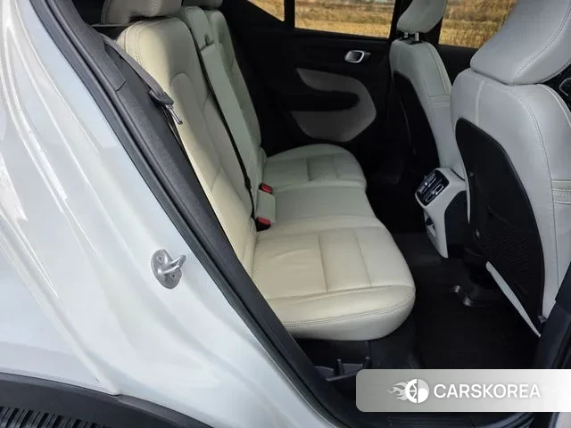 Volvo XC40 id 3497402 из Кореи 6