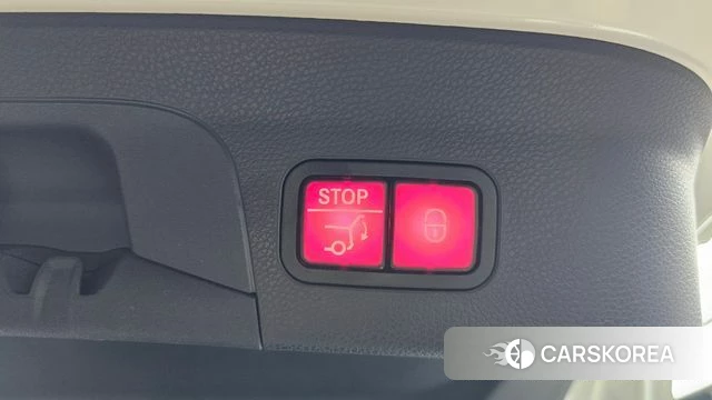 Mercedes-Benz GLC-Class X253 2023 Белый из Кореи, фото 6