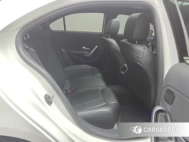 Mercedes-Benz A-Class W177 2021 Белый из Кореи, фото 6