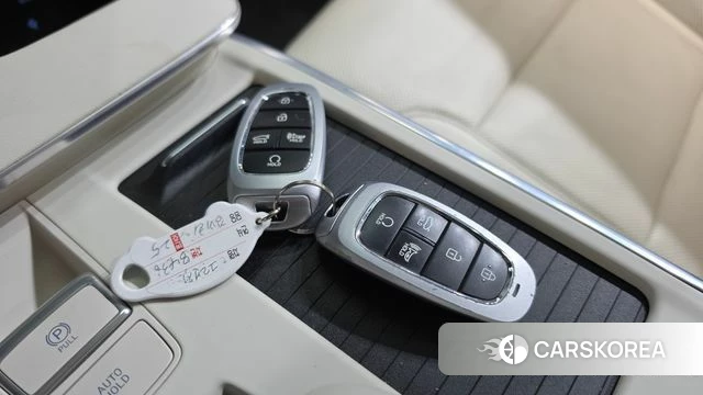 Hyundai The New Grandeur IG Hybrid 2022 Белый из Кореи, фото 6