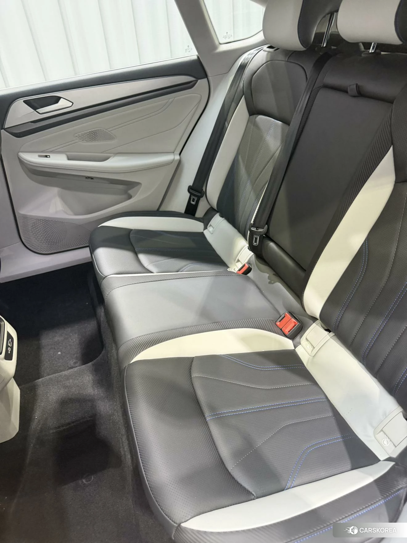 Volkswagen Lingdu 2022 Красный из Китая, фото 6