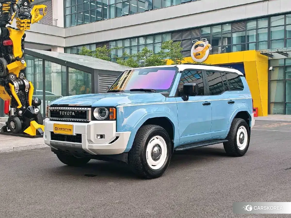 Toyota Land Cruiser 2025 Синий из Китая, фото 6