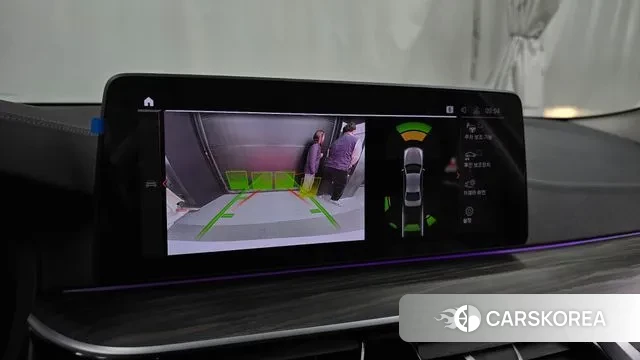 BMW 5 Series (G30) 2020 Белый из Кореи, фото 6