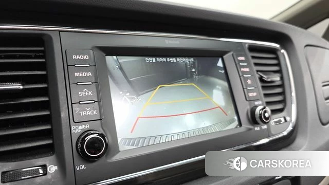 Kia The New Carnival 2018 Серебряный из Кореи, фото 6