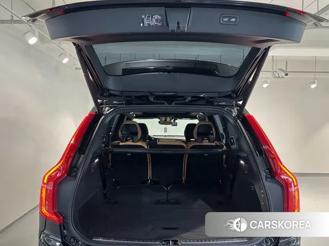 Volvo XC90 second Generation 2024 Черный из Кореи, фото 6