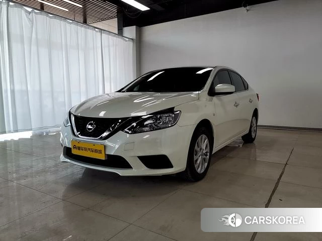 Nissan Xuan Yi 2024 Белый из Китая, фото 6