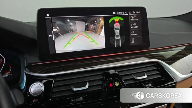 BMW 5 Series (G30) 2022 Серый из Кореи, фото 6