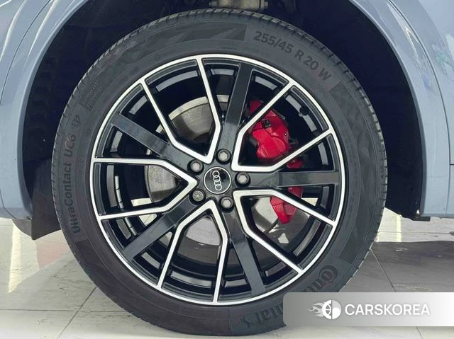 Audi Q5L 2023 Синий из Китая, фото 6
