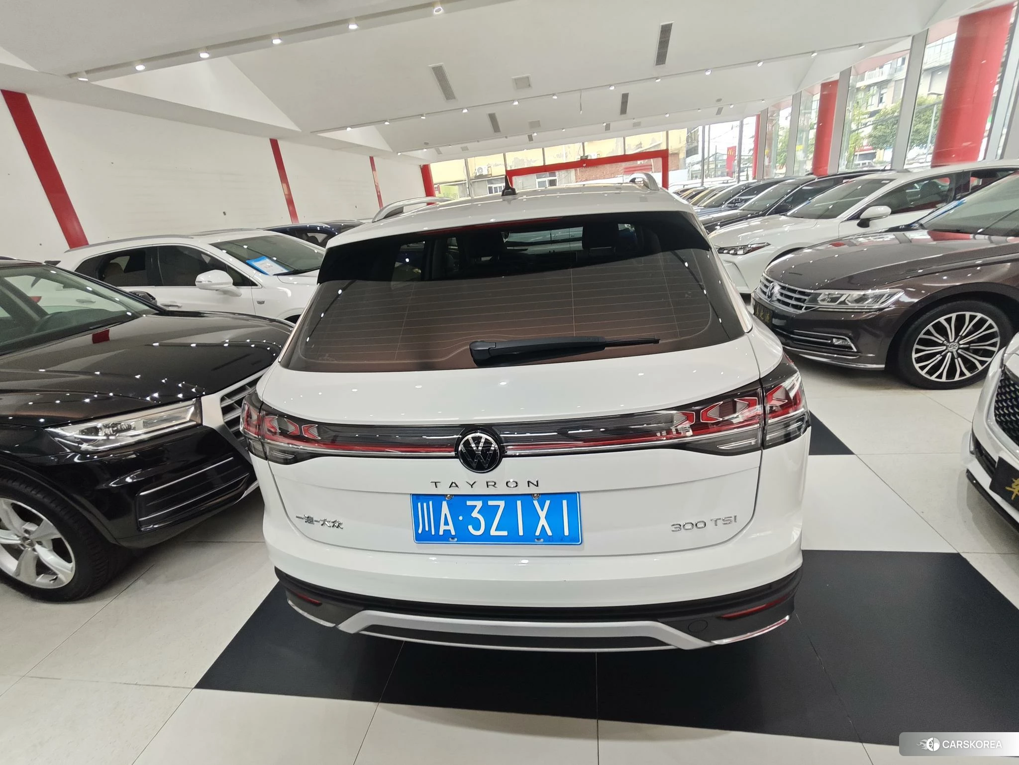 Volkswagen Tanyue 2023 Белый из Китая, фото 6
