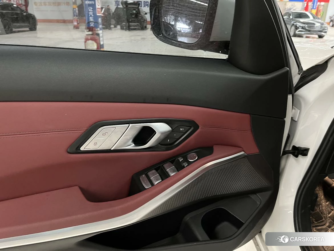 BMW 3 series 2021 Белый из Китая, фото 6