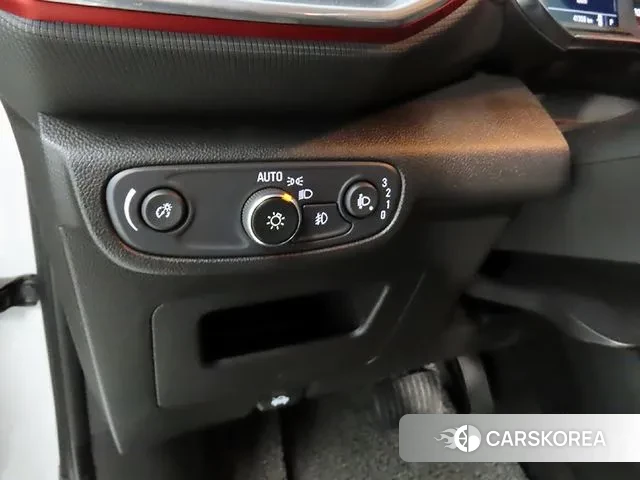 Chevrolet (GM Daewoo) Trailblazer 2020 Белый из Кореи, фото 6