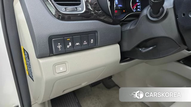 Kia The New Carnival 2019 Белый из Кореи, фото 6