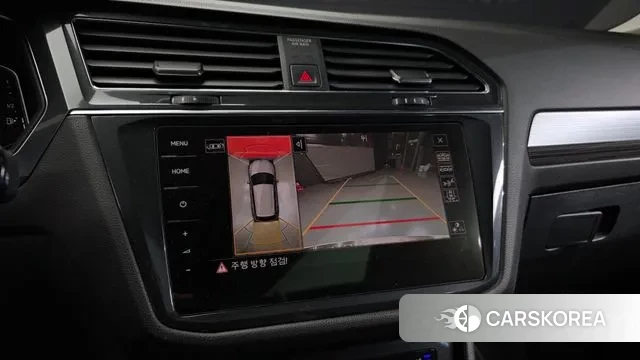 Volkswagen Tiguan Allspace 2023 Белый из Кореи, фото 6