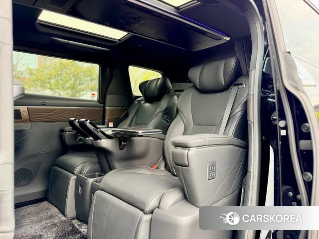 Toyota Wilfa 2026 Черный из Китая, фото 6