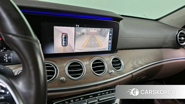 Mercedes-Benz E-Class W213 2018 Серый из Кореи, фото 6