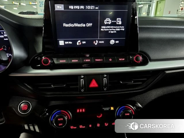 Kia The New K3 2nd generation 2022 Белый из Кореи, фото 6