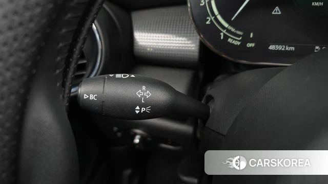 Mini Cooper 2021 Жемчужный цвет из Кореи, фото 6