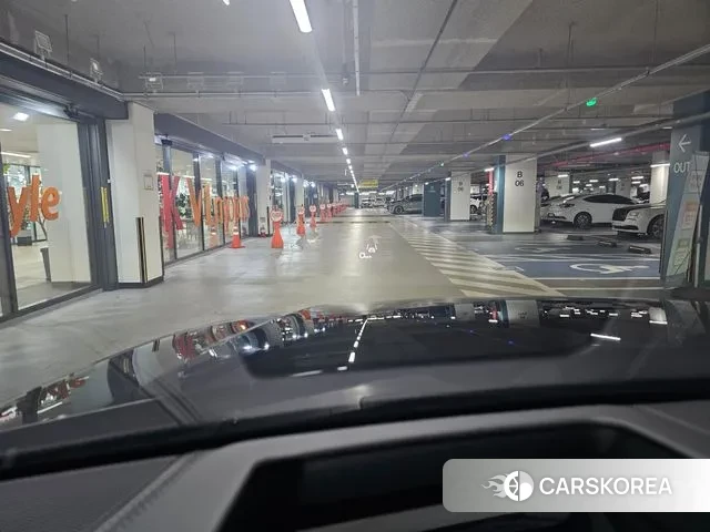 Audi Q8 (4M) id 3228922 из Кореи 6