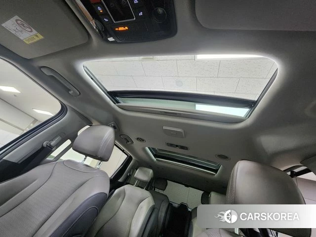 Kia The New Carnival 4th Generation 2023 Белый из Кореи, фото 6