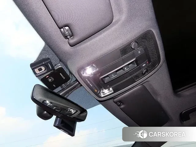 Audi Q3 (F3) 2020 Серый из Кореи, фото 6