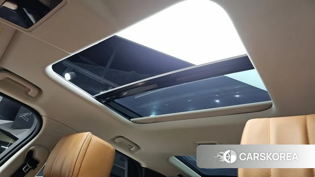 Land Rover Discovery 5 2018 Черный из Кореи, фото 6
