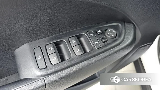 Hyundai Venue 2022 Белый из Кореи, фото 6