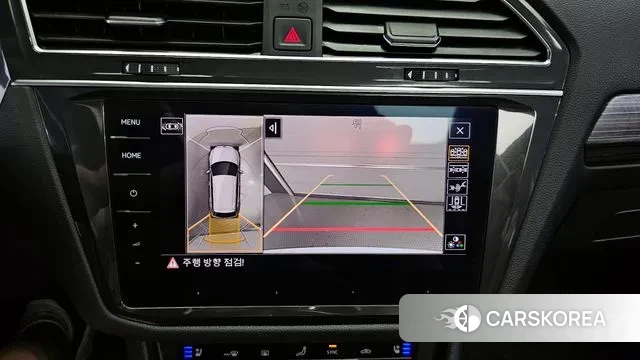 Volkswagen Tiguan Allspace 2023 Белый из Кореи, фото 6