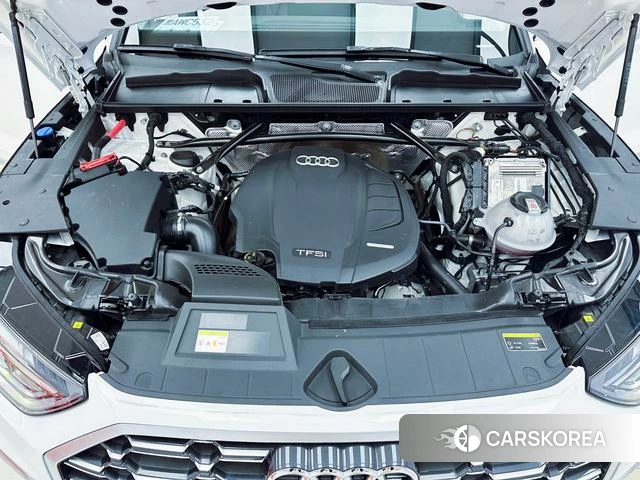 Audi Q5L 2022 Белый из Китая, фото 6