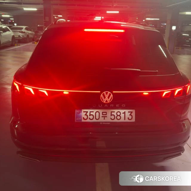 Volkswagen Touareg 3rd generation 2025 Черный из Кореи, фото 6