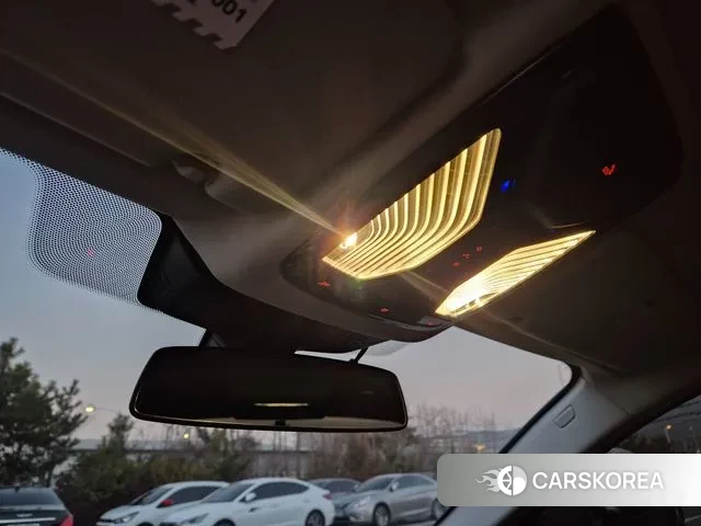 BMW 5 Series (G30) 2018 Синий из Кореи, фото 6