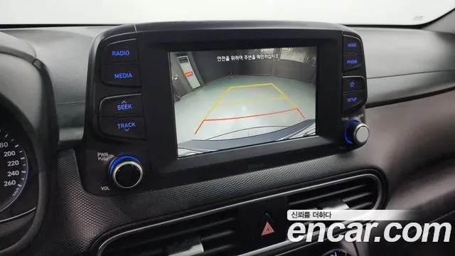 Hyundai Kona 2018 Серебристо-серый из Кореи, фото 6