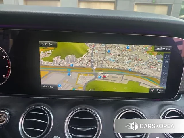 Mercedes-Benz E-Class W213 2018 Белый из Кореи, фото 6