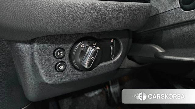 Mini Cooper Clubman 2022 Серебряный двухцветный из Кореи, фото 6