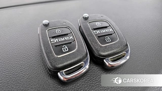 Hyundai The New Grand Starex 2021 Серебряный из Кореи, фото 6