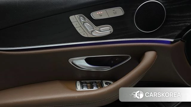 Mercedes-Benz E-Class W213 2019 Белый из Кореи, фото 6
