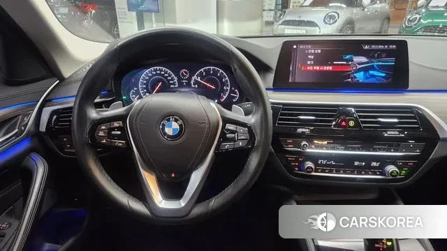 BMW 5 Series (G30) 2019 Черный из Кореи, фото 6