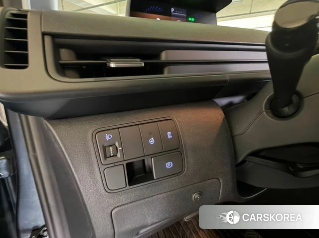 Hyundai Staria 2024 Серый из Кореи, фото 6