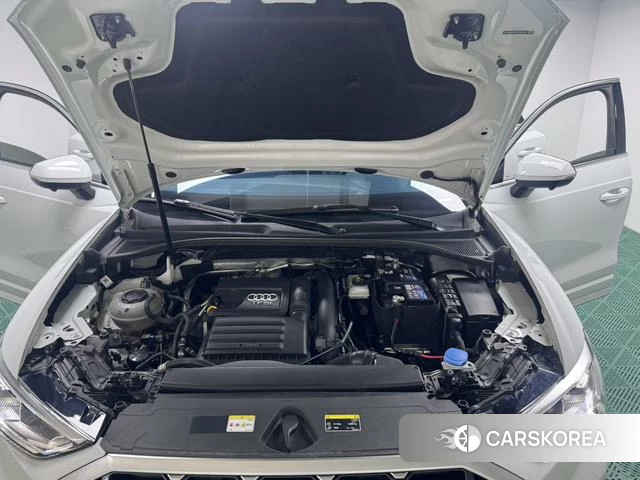 Audi Q3 2023 Белый из Китая, фото 6