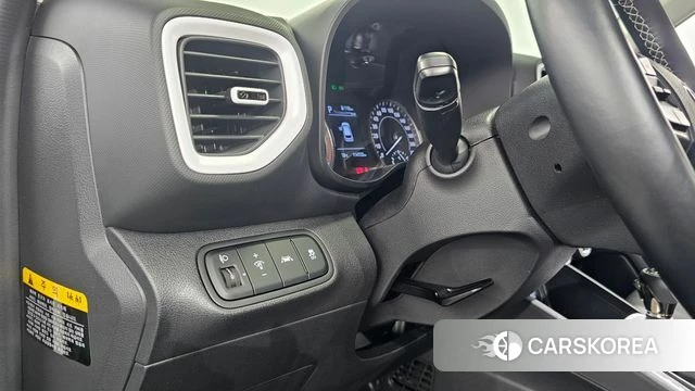 Hyundai Venue 2019 Белый из Кореи, фото 6