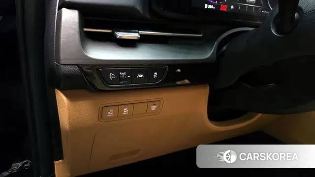 Kia Carnival 4th generation 2021 Черный из Кореи, фото 6