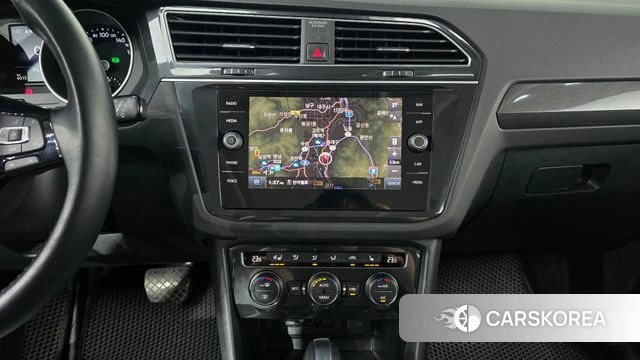Volkswagen Tiguan second Generation 2020 Белый из Кореи, фото 6