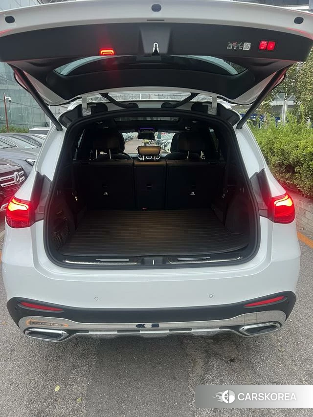 Mercedes-Benz GLC 2023 Белый из Китая, фото 6