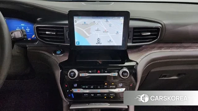 Ford Explorer 6th Generation 2021 Белый из Кореи, фото 6