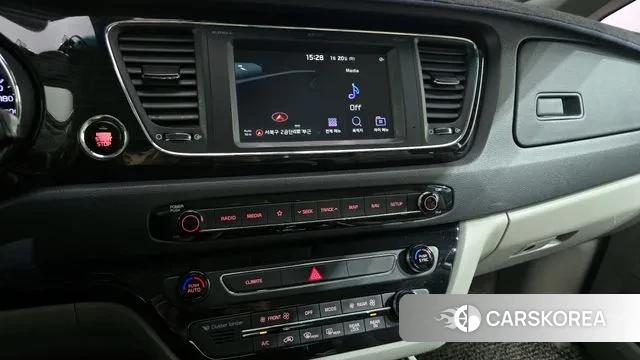 Kia The New Carnival 2019 Белый из Кореи, фото 6