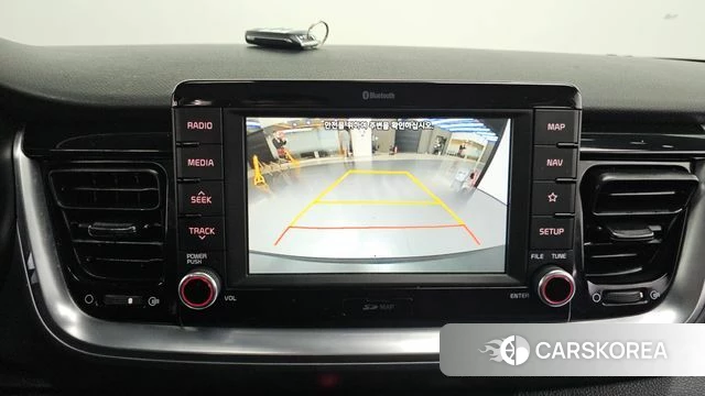 Kia Stonic 2018 Белый из Кореи, фото 6