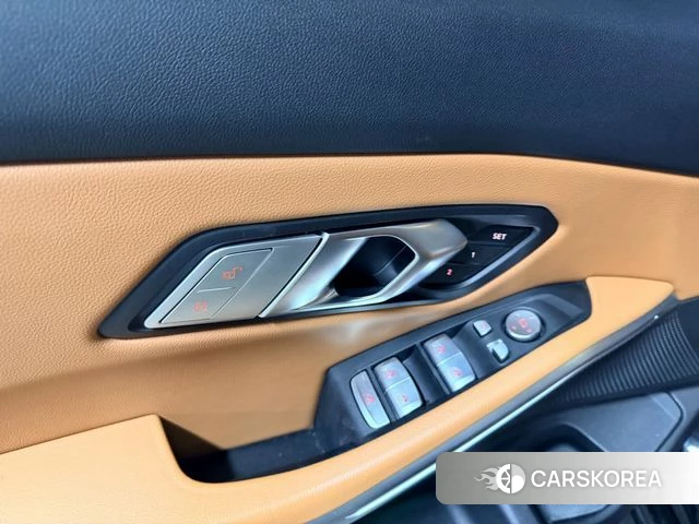 BMW 3 Series (G20) 2022 Черный из Кореи, фото 6