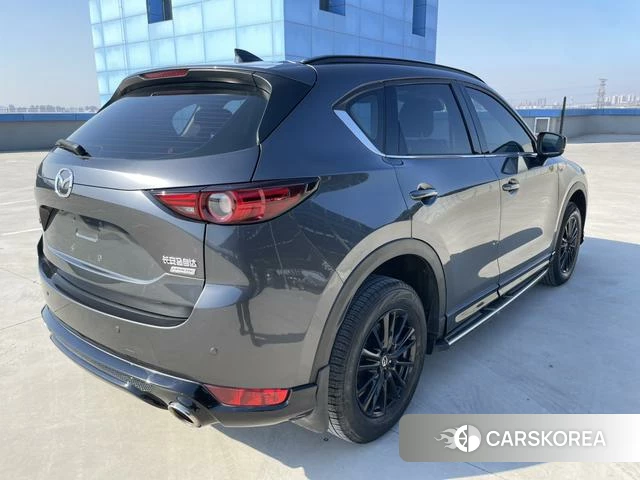 Mazda CX-5 2022 Темно-серый из Китая, фото 6