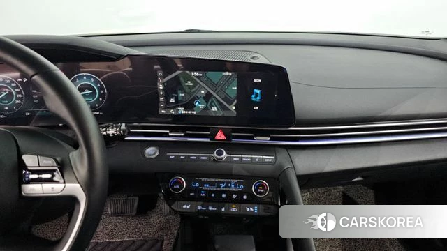 Hyundai Avante (CN7) 2021 Серебристо-серый из Кореи, фото 6