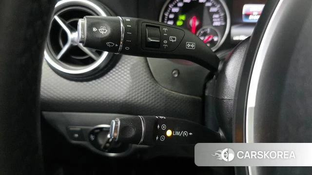 Mercedes-Benz A-Class W176 id 4385098 из Кореи 6