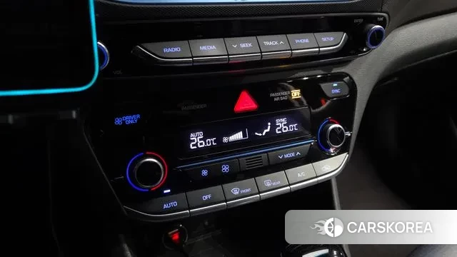 Hyundai Ionic Hybrid 2019 Белый из Кореи, фото 6